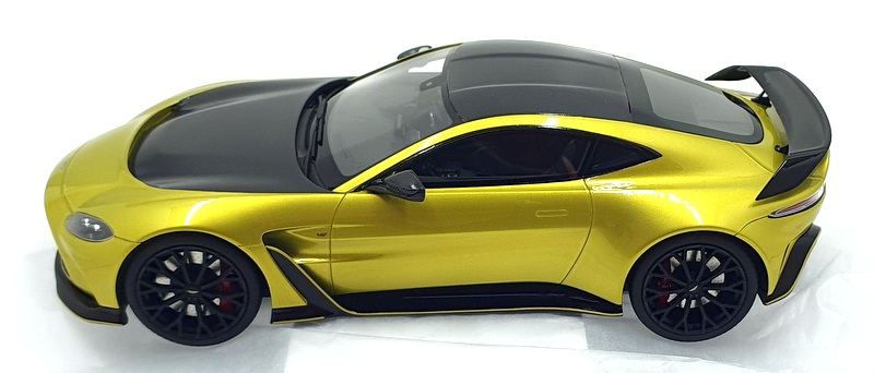 Top Speed 1/18 Scale Resin TS0453 - Aston Martin V12 Vantage 2022