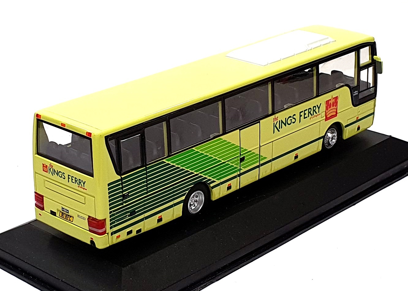 Atlas Editions 1/76 Scale 4642 104 - Kings Ferry Van Hool T9 Coach - Lt. Green