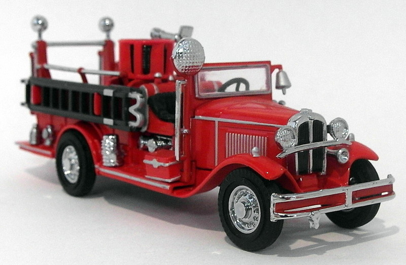 Matchbox 1/43 Scale Diecast YFE09 - 1932 Ford AA Open Cab Fire Engine
