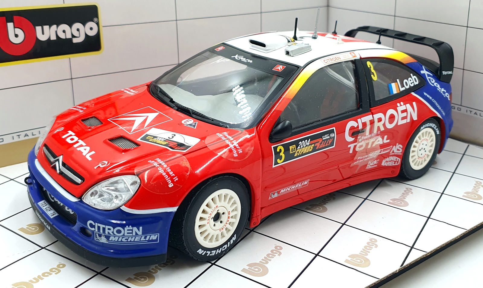Burago 1/18 Scale 39044 - Citroen Xsara WRC #3 2004 Cyprus S.Loeb