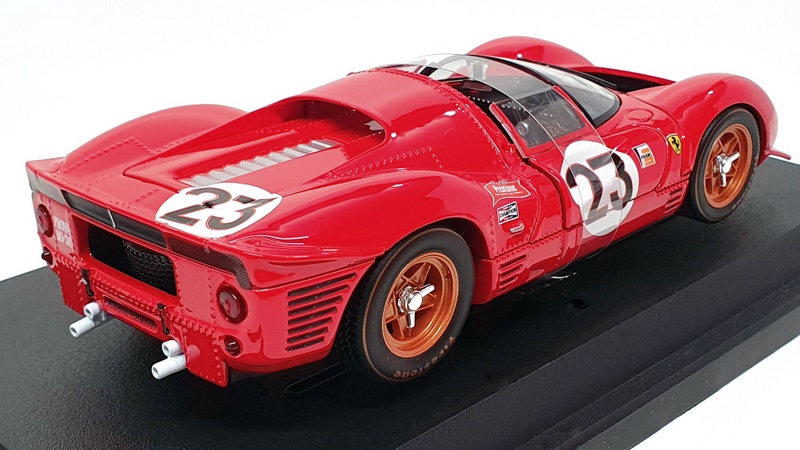 Burago 1/24 Scale Diecast 18-26310 - Ferrari 330 P4 #23 Daytona 1967 - Red Burago 1/24 Scale Diecast 18-26310 - Ferrari 330 P4 #23 Daytona 1967 - Red