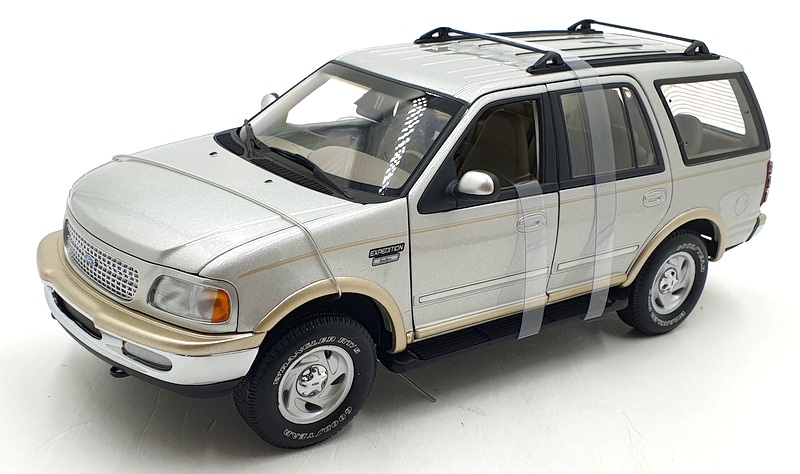 UT Models 1/18 Scale Diecast 22714 Ford Expedition Eddie Bauer Version - Silver