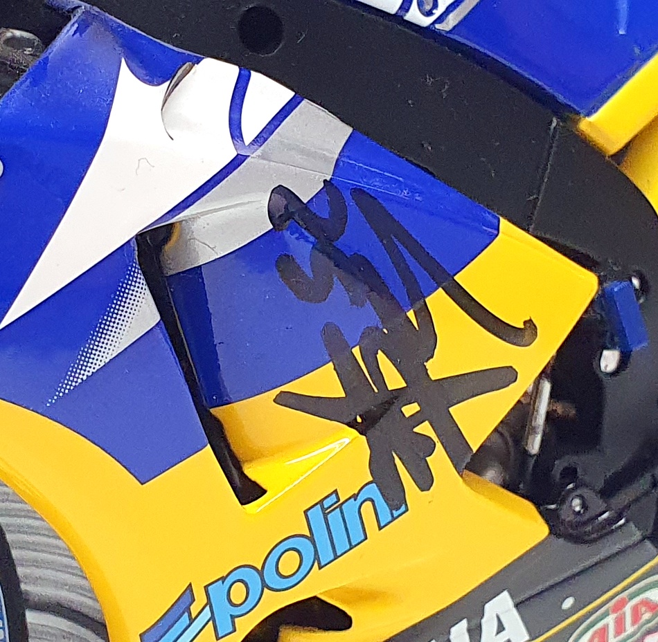 Minichamps 1/12 Scale 122 083052 - Yamaha YZR-M1 MotoGP 2008 - SIGNED Toseland