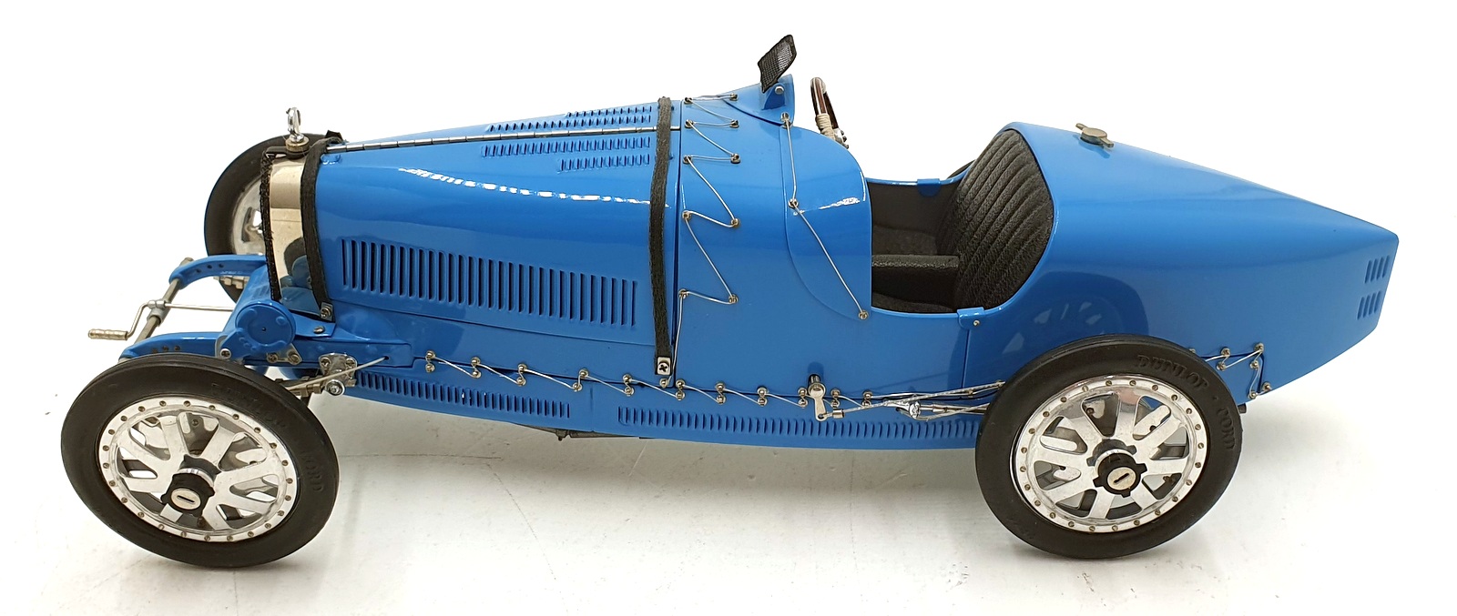 CMC 1/18 Scale Diecast M-063 - 1924 Bugatti Typ 35 Grand Prix