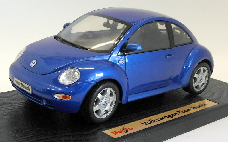 Maisto 1/18 Scale Diecast - 31875 Volkswagen New Beetle Metallic Blue ...