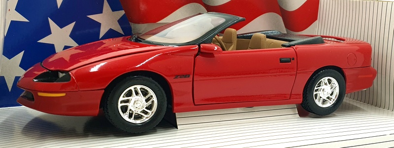 Ertl American Muscle 1/18 Scale Diecast 7232 - 1996 Chevrolet