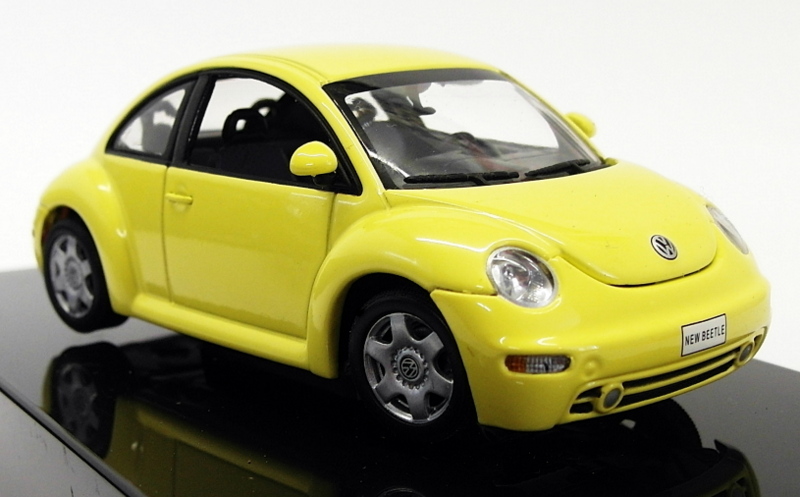 Autoart 1/43 Scale Model Car 59733 - VW New Beetle - Yellow