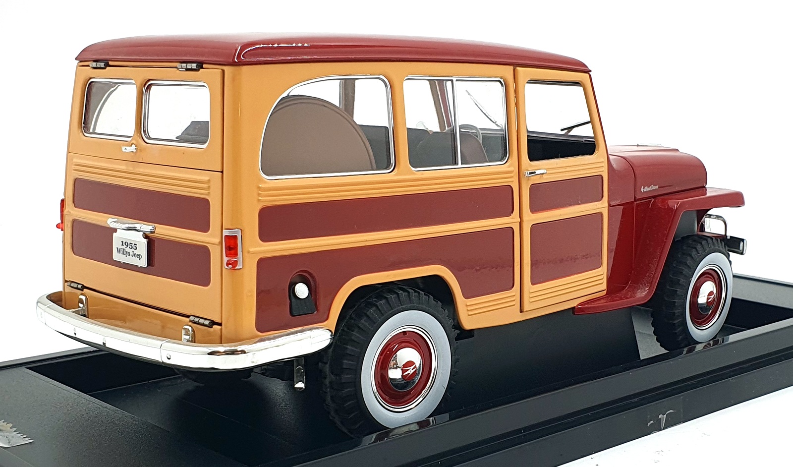 Lucky Diecast 1/18 Scale 92858 - 1955 Willy's Jeep Station Wagon