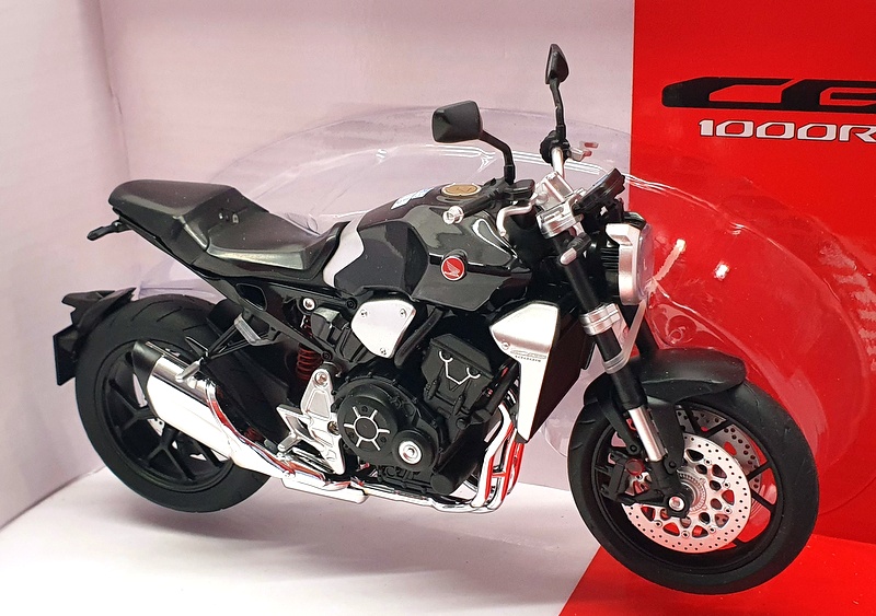 Aoshima 1/12 Scale Motorcycle 108154-2500 - Honda CB1000R - Black