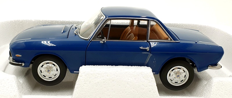 Norev 1/18 Scale Diecast 187980 - Lancia Fulvia 3 1975 - Blue