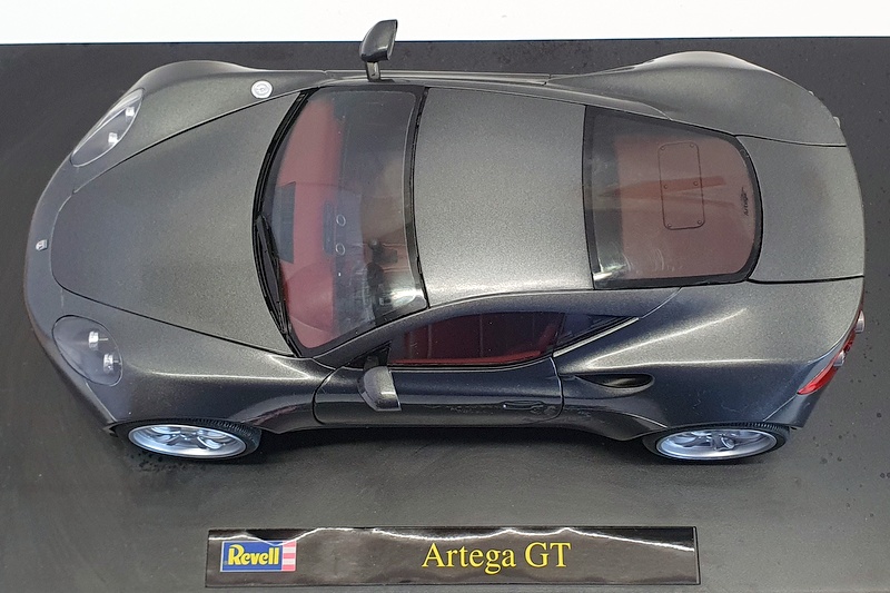 Revell 1/18 Scale Model Car 09024 - Artega GT - Dark Grey