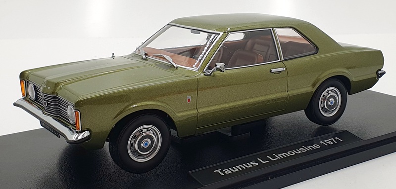 KK Scale 1/18 Scale Diecast KKDC180972 - 1971 Ford Taunus L Limousine - Green