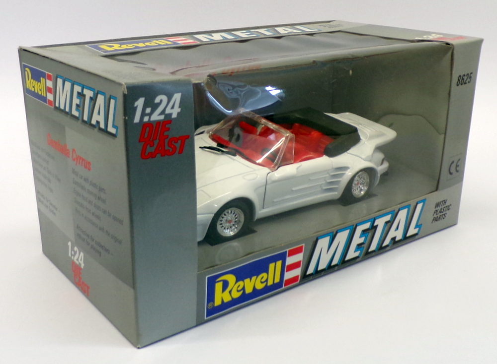 Revell 1/24 Scale Model Car 8625 - Gemballa Cyrrus - White