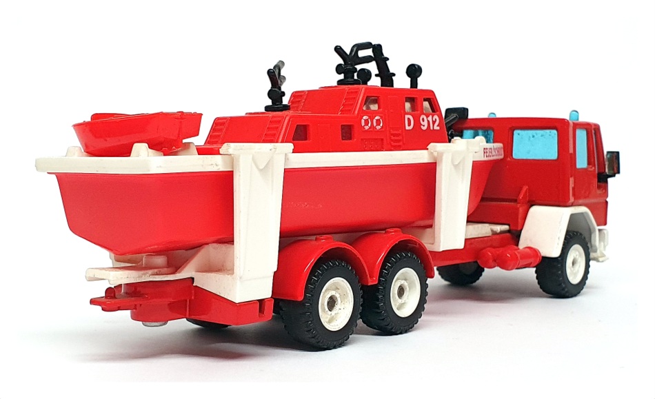 Siku 1/55 Scale Diecast 2823 - Ford Patrol Boat Transporter - Red/White