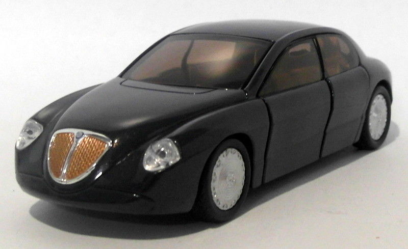 Solido 1/43 Scale Diecast 203071 - 1998 Lancia Dialogos - Dark Blue