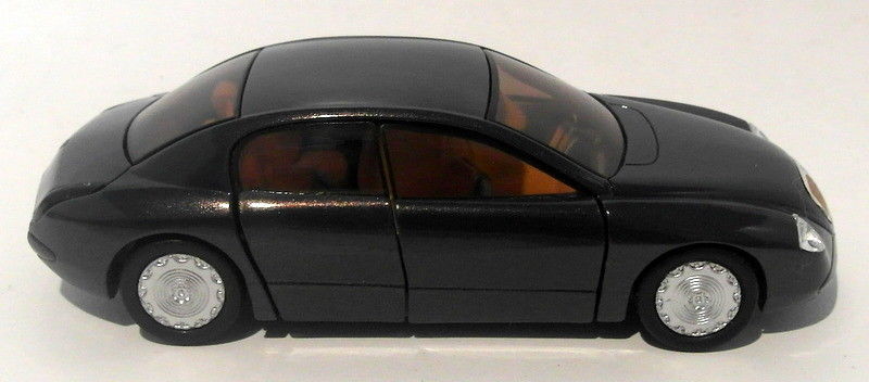 Solido 1/43 Scale Diecast 203071 - 1998 Lancia Dialogos - Dark Blue