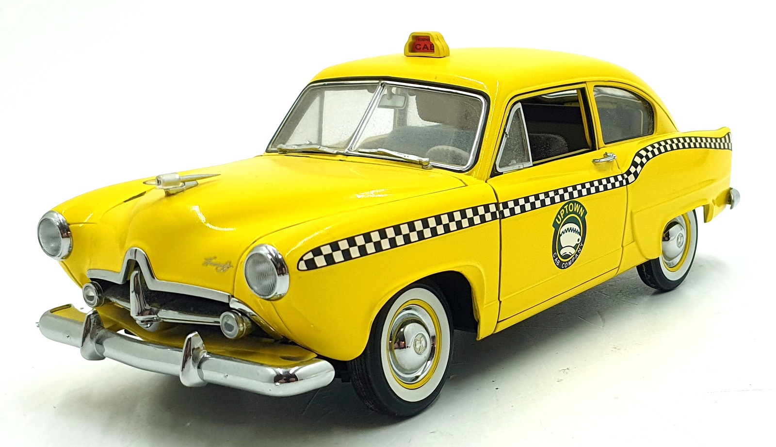 Sun Star 1/18 Diecast 5105 - 1951 Kaiser Henry J Taxi - Yellow