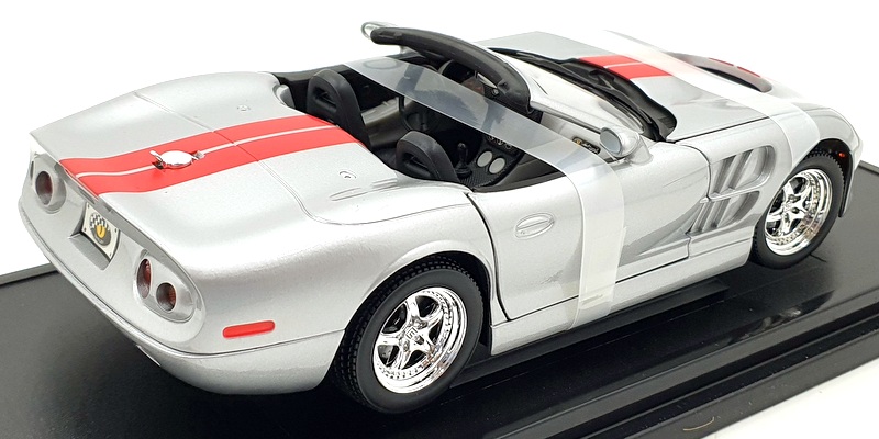 Road Signature 1/18 Scale Diecast 92428 - Shelby Series 1 - Silver