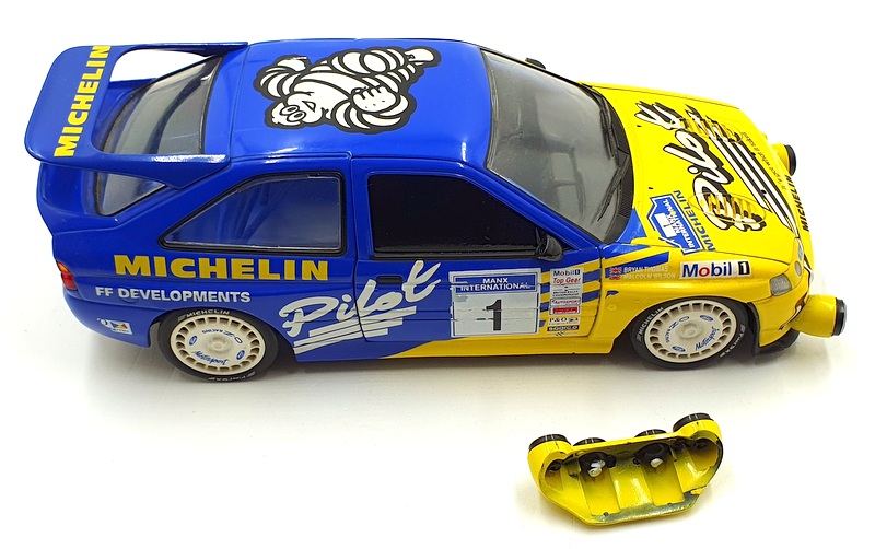 UT 1/18 Scale Diecast DC19923F - Ford Escort Cosworth WRC