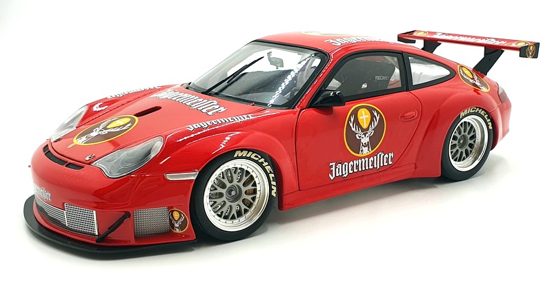 Minichamps 1/18 Scale - Reworked - Porsche 911 GT3 RSR
