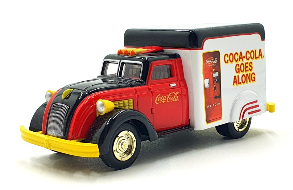 Miniature Matchbox Coca Cola – Camion Dodge Airflow 1937, échelle Approx 10cm, Occasion
