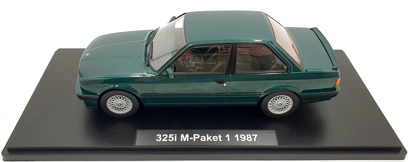 KK Scale 1/18 Scale Diecast KKDC180744 - BMW 325i M-Paket 1 1987 - Green KK Scale 1/18 Scale Diecast KKDC180744 - BMW 325i M-Paket 1 1987 - Green