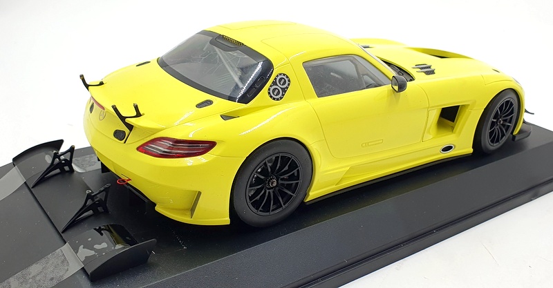 Minichamps 1/18 Scale 151 113104 - Mercedes-Benz SLS AMG GT3 Street 2011 Yellow
