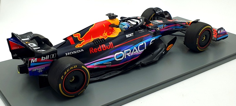 Spark 1/12 Scale 12S041 Oracle Red Bull RB19 Miami 2023 F1 M