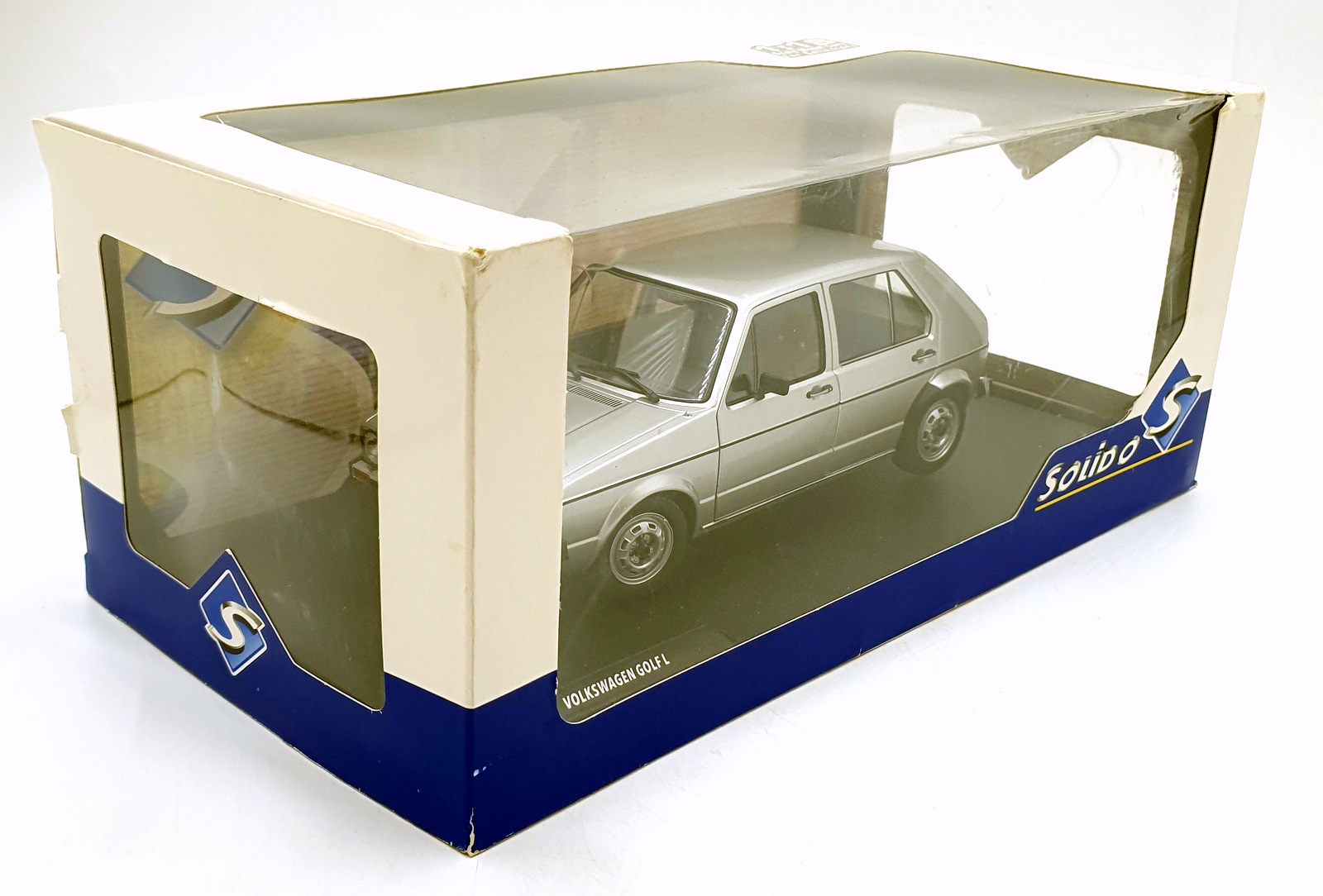 Solido 1/18 Scale Diecast S1800214 - Volkswagen Golf L 1983 - Grey Metal