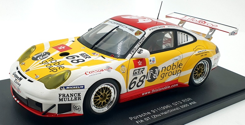 Autoart 1/18 Scale Diecast 80582 - Porsche 911 GT3 RSR 2005