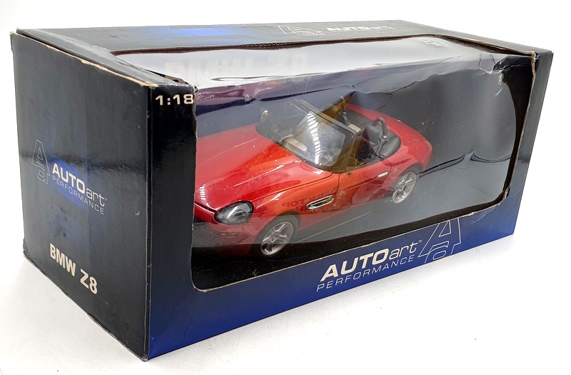 Autoart 1/18 Scale Diecast 70513 - BMW Z8 Convertible - Red
