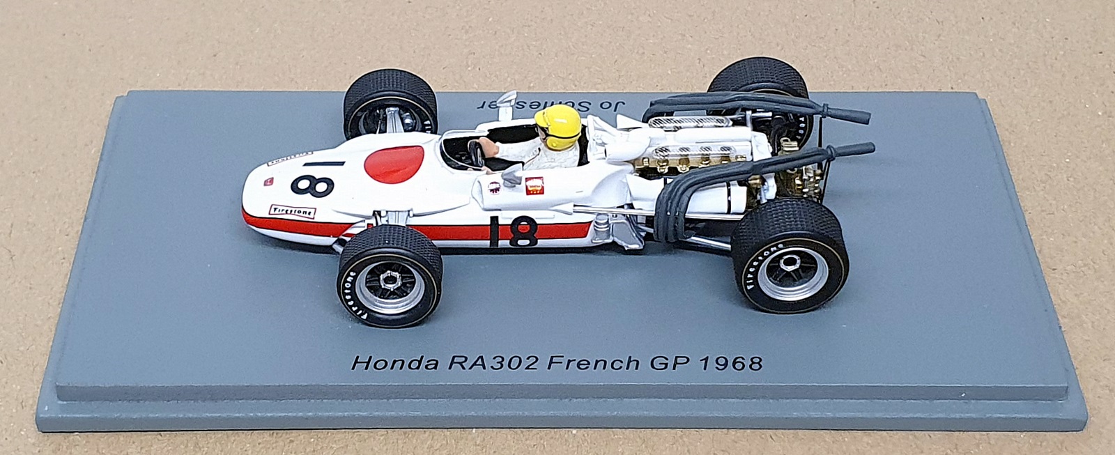 Spark 1/43 Scale S6227 - F1 Honda RA302 #18 French GP 1968 Jo Schlesser Spark 1/43 Scale S6227 - F1 Honda RA302 #18 French GP 1968 Jo Schlesser