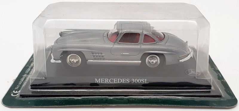 Altaya 1/43 Scale Model Car IR05 - Mercedes 300SL - Silver