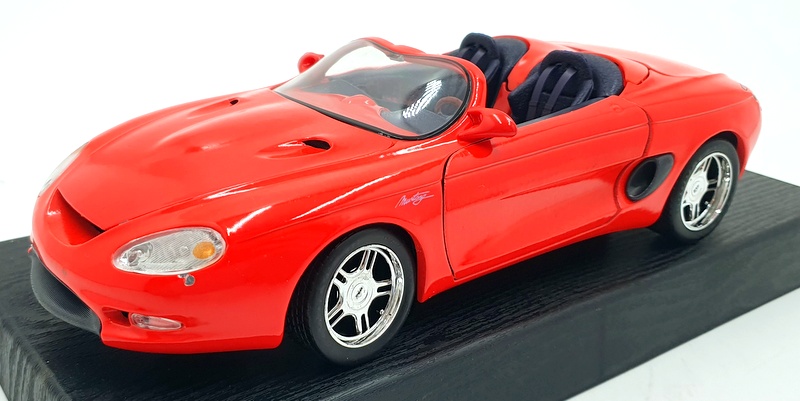 Maisto 1/18 Scale Diecast 31815 - Ford Mustang Mach III - Red