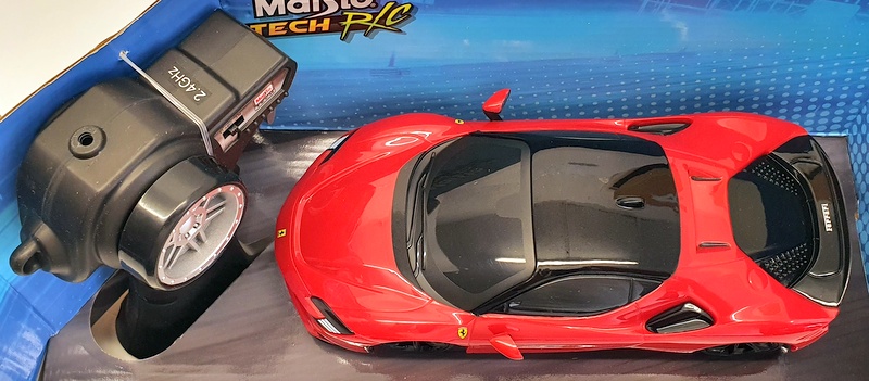Maisto 1/24 Remote Control Car 2.4GHZ 82334 - Ferrari SF90 Stradale - Red Maisto 1/24 Remote Control Car 2.4GHZ 82334 - Ferrari SF90 Stradale - Red