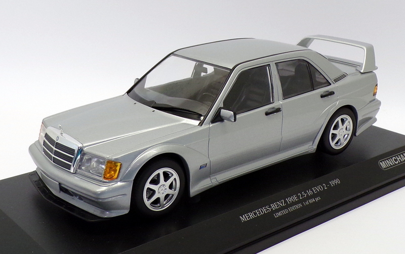 Miniature Minichamps Mercedes 190 E 2.3-16 1984 échelle 1/43 Neuve Sous Blister