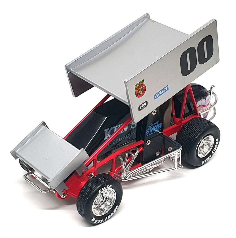 Racing Champions 1/24 Scale SPT28 - Sprint Race Car #00 Danny Smith