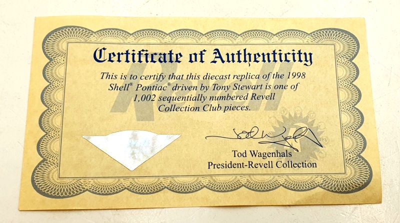 Revell 1/24 Scale V249835308-1 - Pontiac #44 Shell 1998 - Tony Stewart
