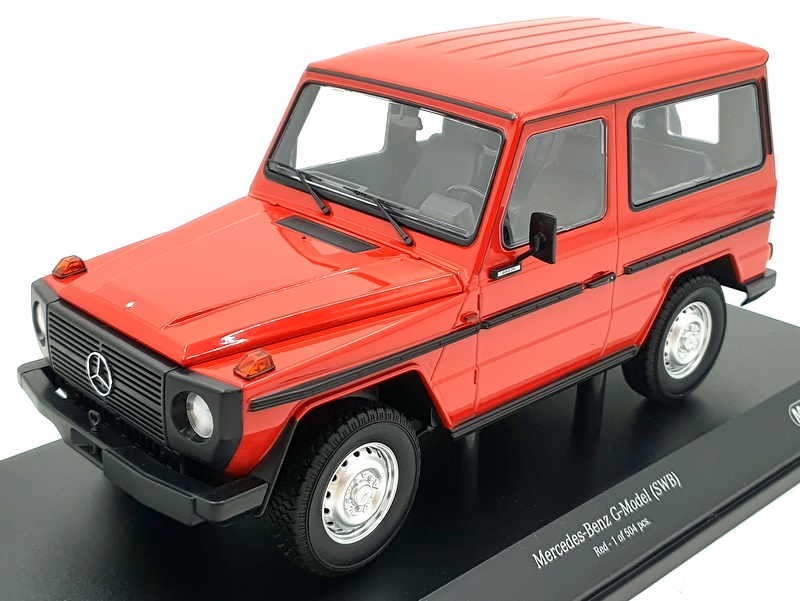 Minichamps 1/18 Scale Diecast 155 038002 Mercedes-Benz G Wagon SWB