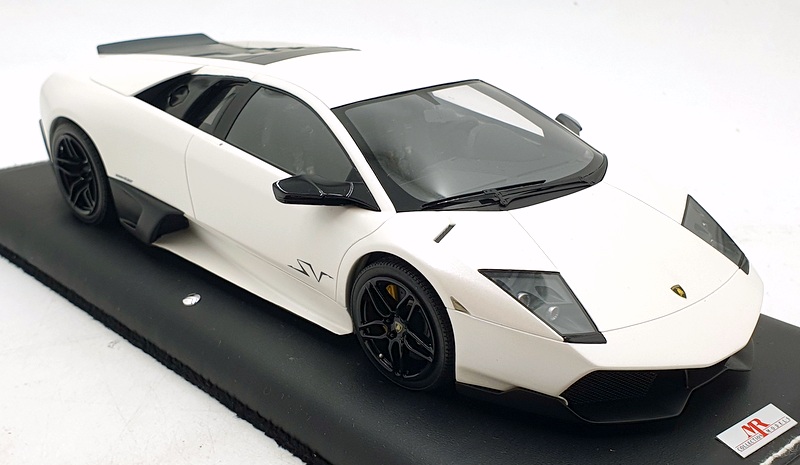 MR Models 1/18 Scale LAMBO02FWA - Lamborghini Murcielago SV - White