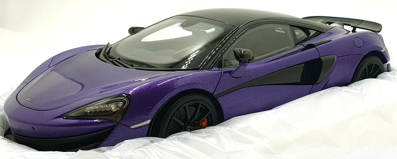 LCDMODELS　1/18　ウアイラR 1/18 LCD Pagani Huayra R (Carbon Black) Diecast Car Model