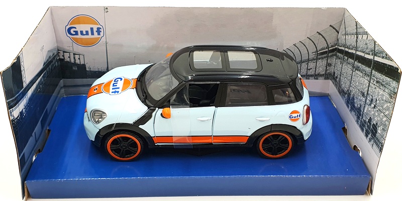Motor Max 1/24 Scale Diecast 79653 - Mini Cooper S Countryman