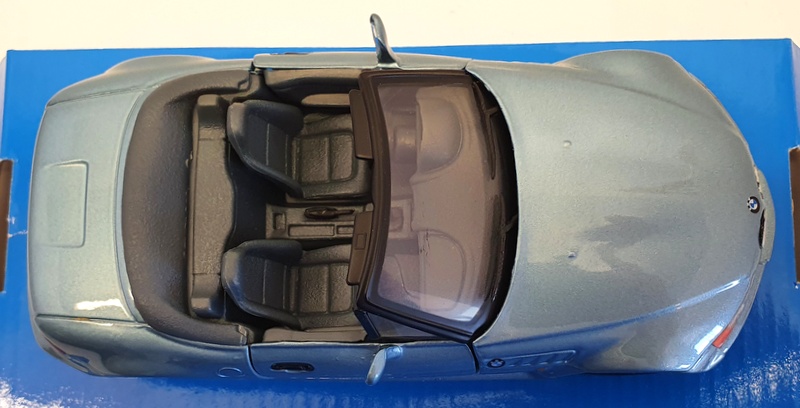 Kid Connection 1/24 Scale Model Car 73200B - BMW Z83 - Met Blue | eBay