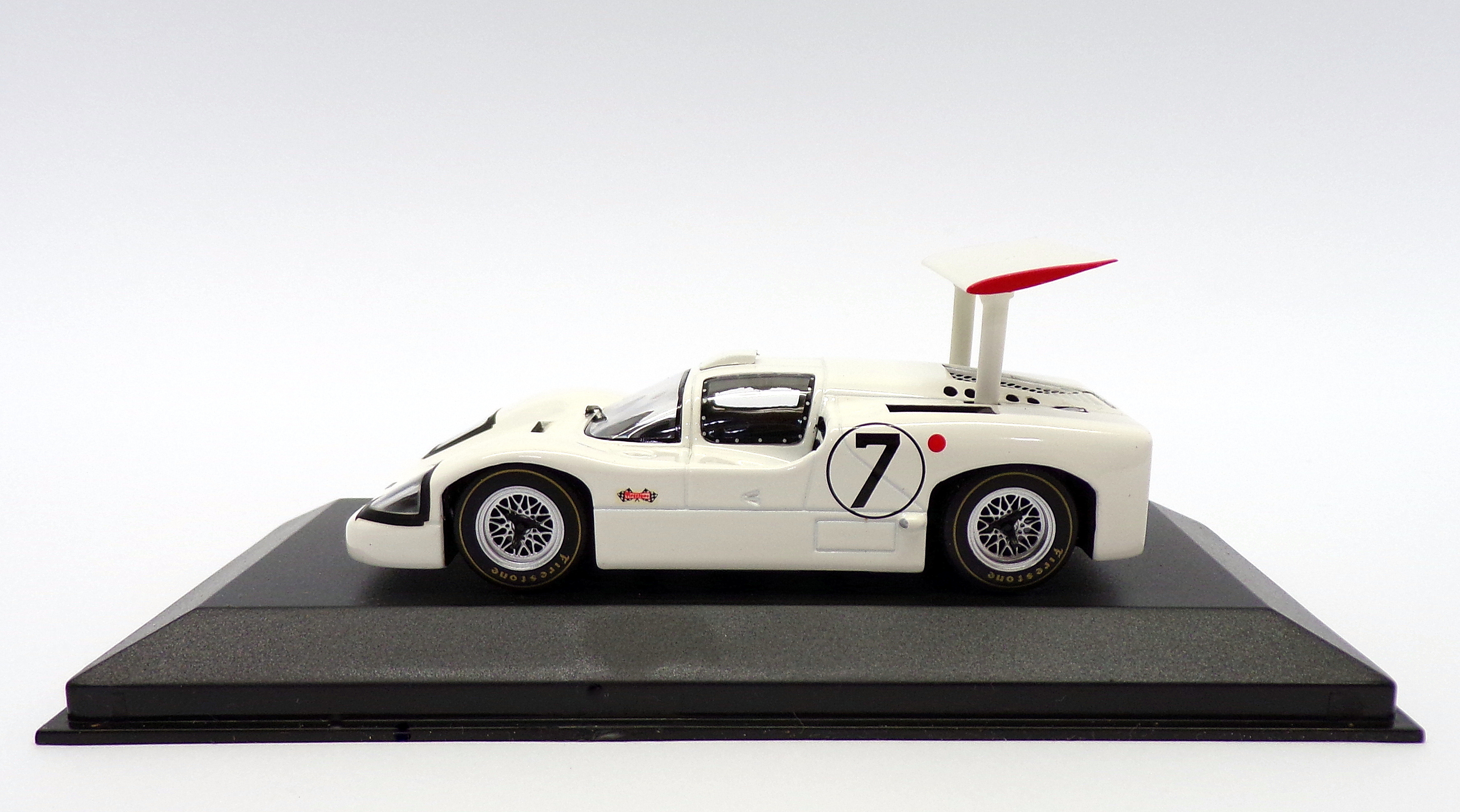 Minichamps 1/43 Scale 430 671407 - Chaparral 2F - #7 Le Mans 1967