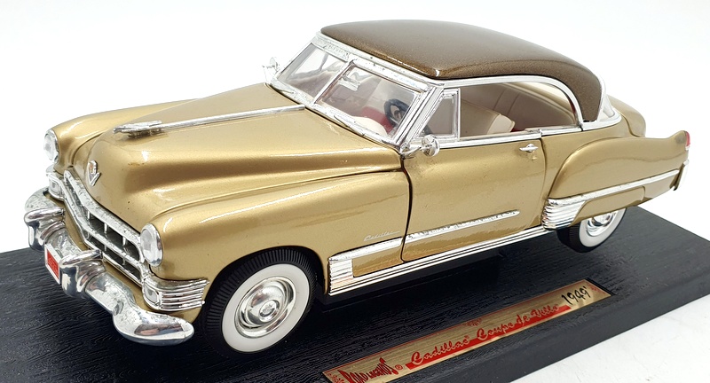 Road Legends 1/18 Scale 92309 - 1949 Cadillac Coupe De Ville