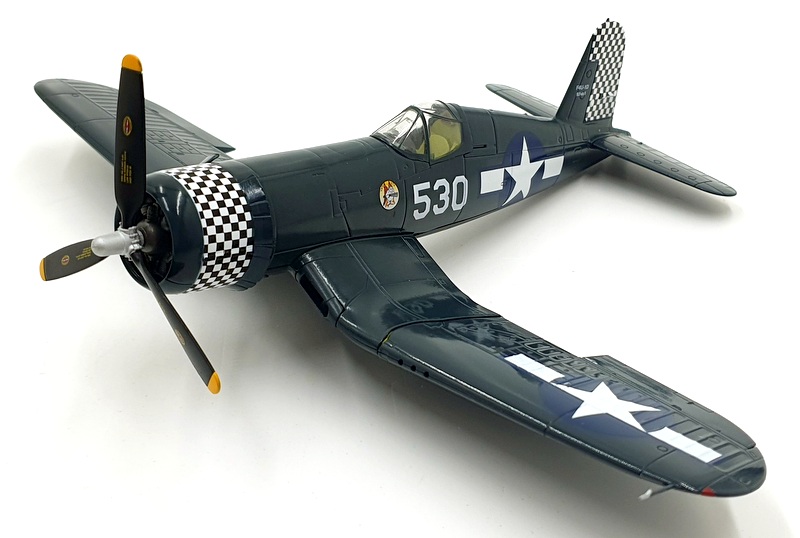 Hobby Master 1/48 Scale HA8208 - Vought F4U-1D Corsair White