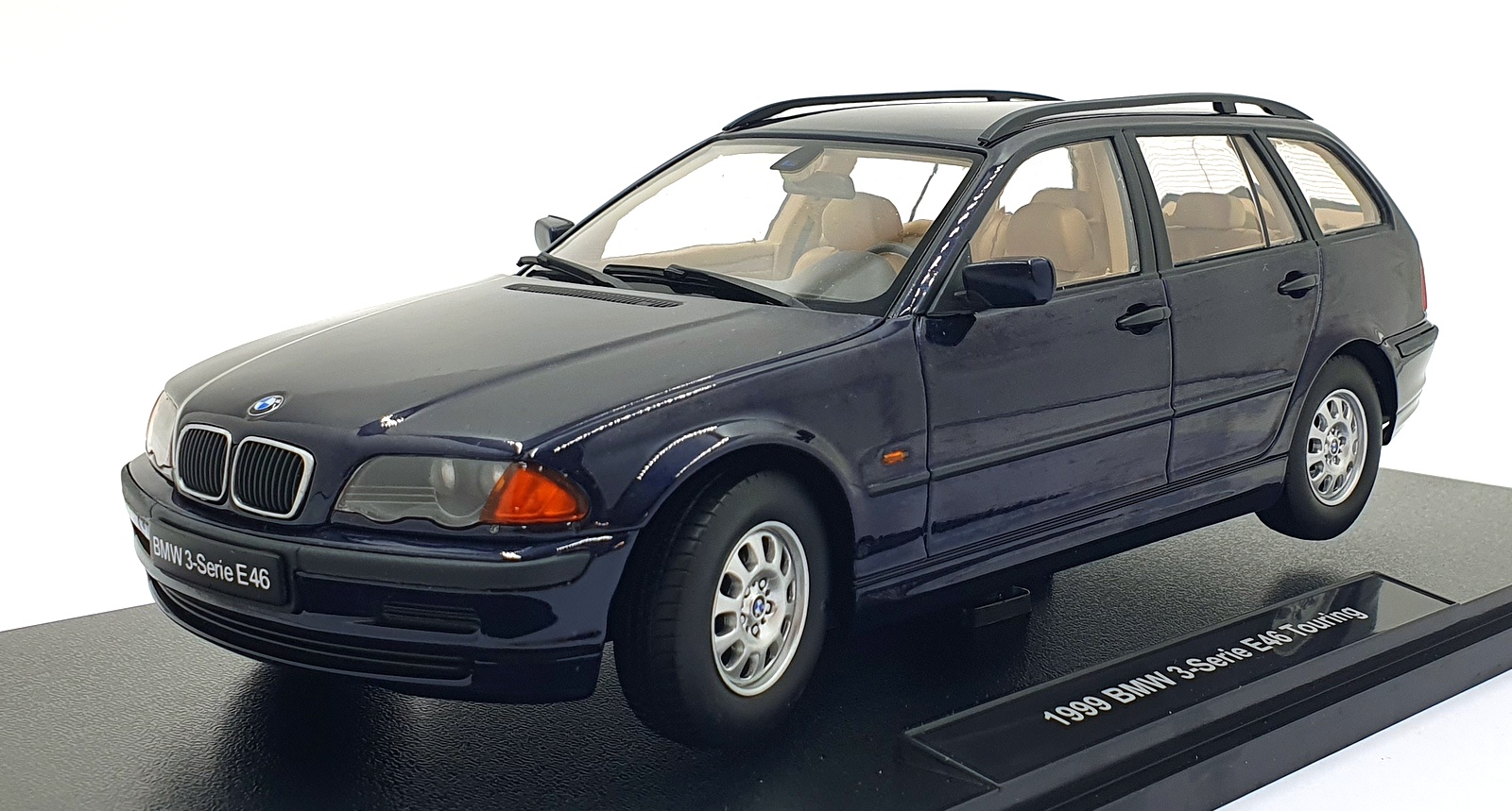 KK Scale 1/18 Scale Diecast KKDC181463 - 1999 BMW 3-Series E46