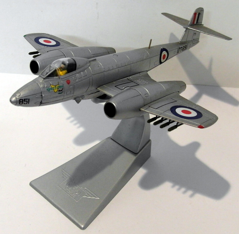 1/72 scale diecast AA35004 Gloster Meteor F.8 77Sqn Australian AF