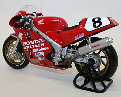 Univ Hobbies 1/12 Scale Metal Model UH4822 Honda RC30 Carl Fogarty 1990 IOM Win Univ Hobbies 1/12 Scale Metal Model UH4822 Honda RC30 Carl Fogarty 1990 IOM Win
