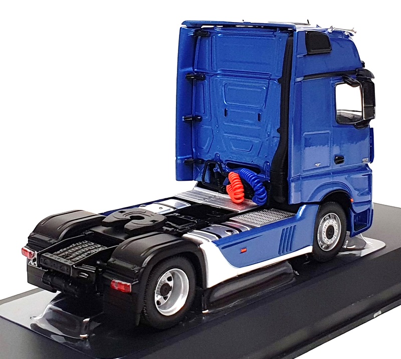 Ixo 1/43 Scale TR206.22 - Mercedes Benz Actros MP4 Truck - Met